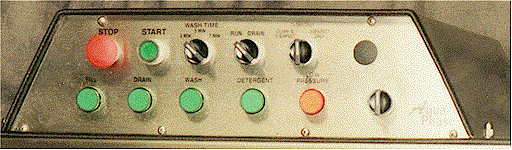 contrl panel.gif (46170 bytes)